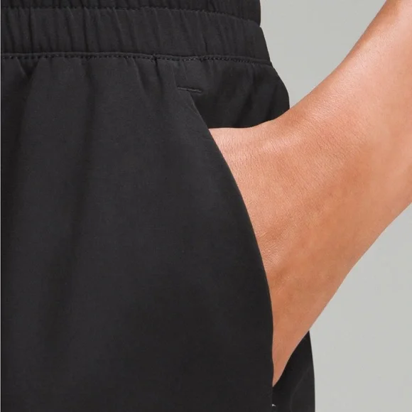 Lululemon Swift Mid-Rise wide leg pant. - Picture 6 of 14